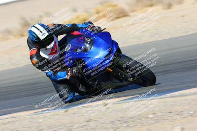 media/Jan-08-2022-SoCal Trackdays (Sat) [[1ec2777125]]/Turn 15 Inside (950am)/